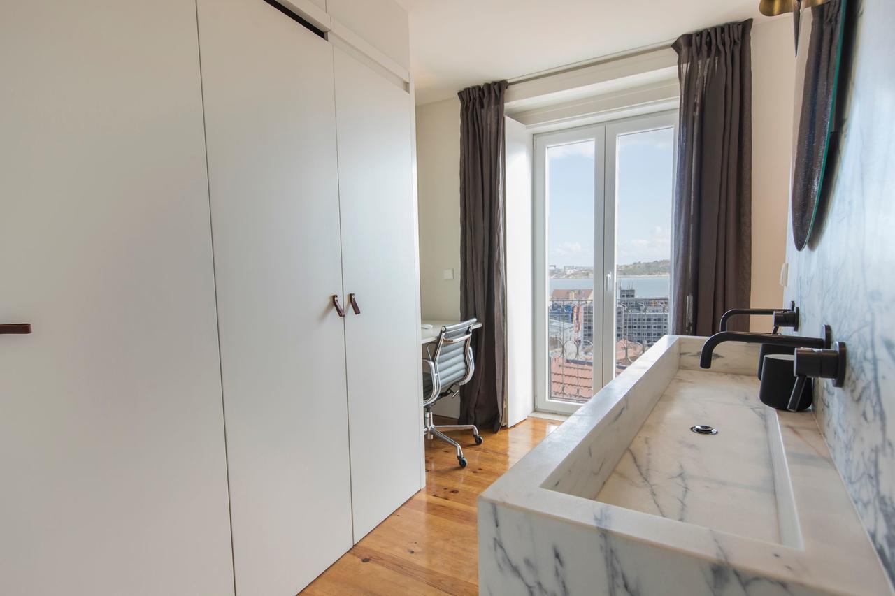 Lovelystay - Stunning Penthouse With The Best Views リスボン エクステリア 写真