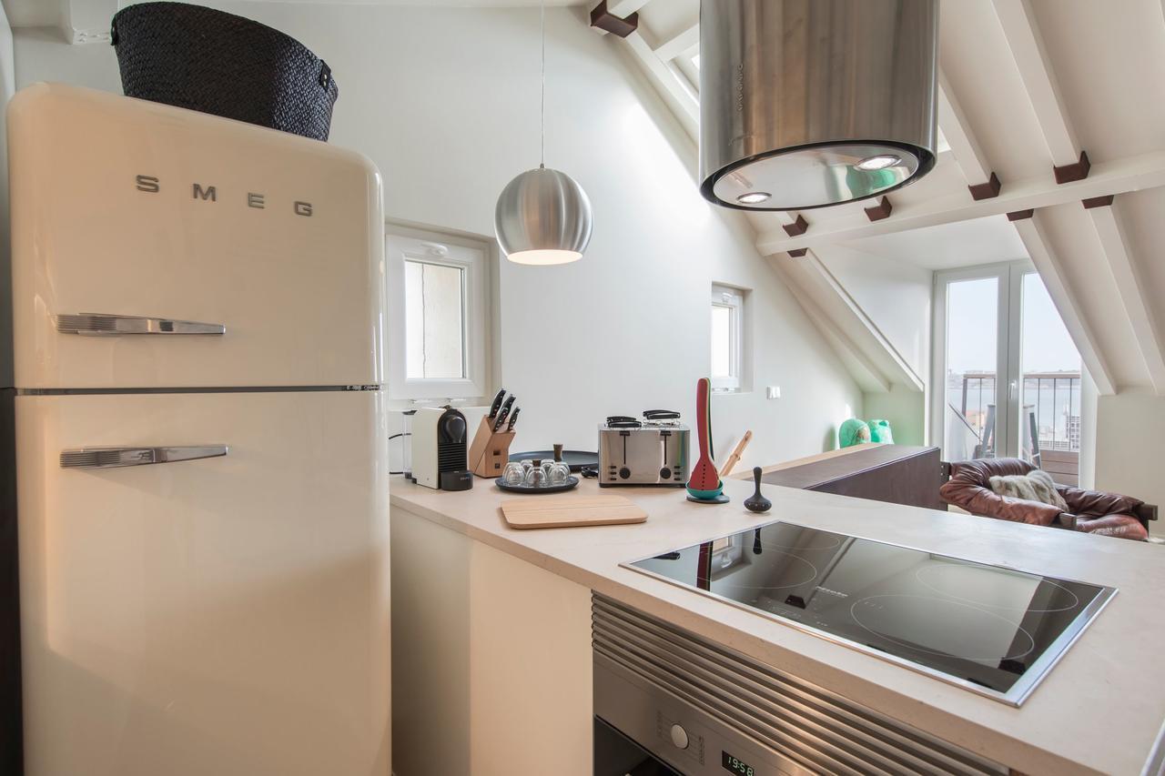 Lovelystay - Stunning Penthouse With The Best Views リスボン エクステリア 写真