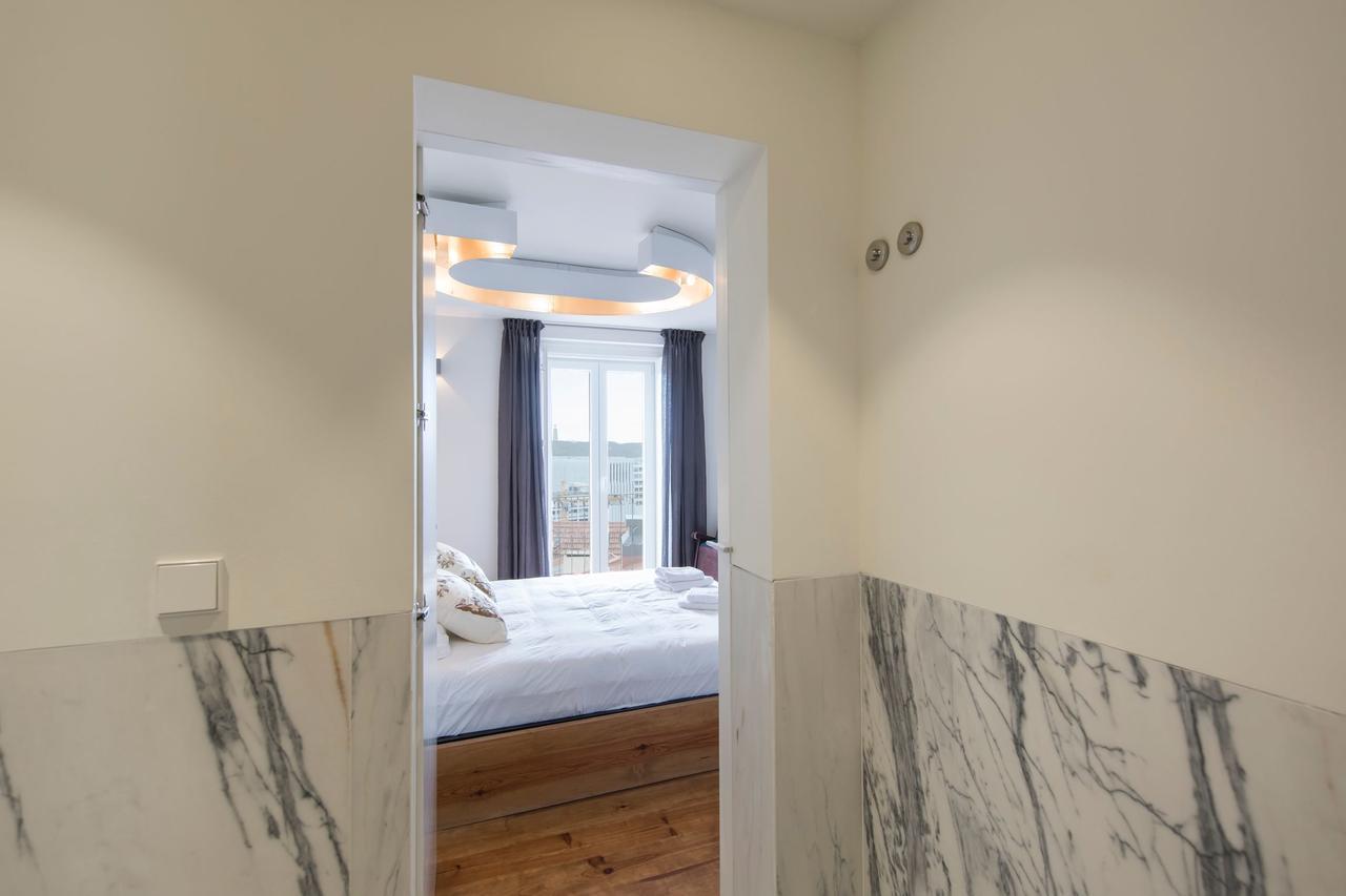Lovelystay - Stunning Penthouse With The Best Views リスボン エクステリア 写真