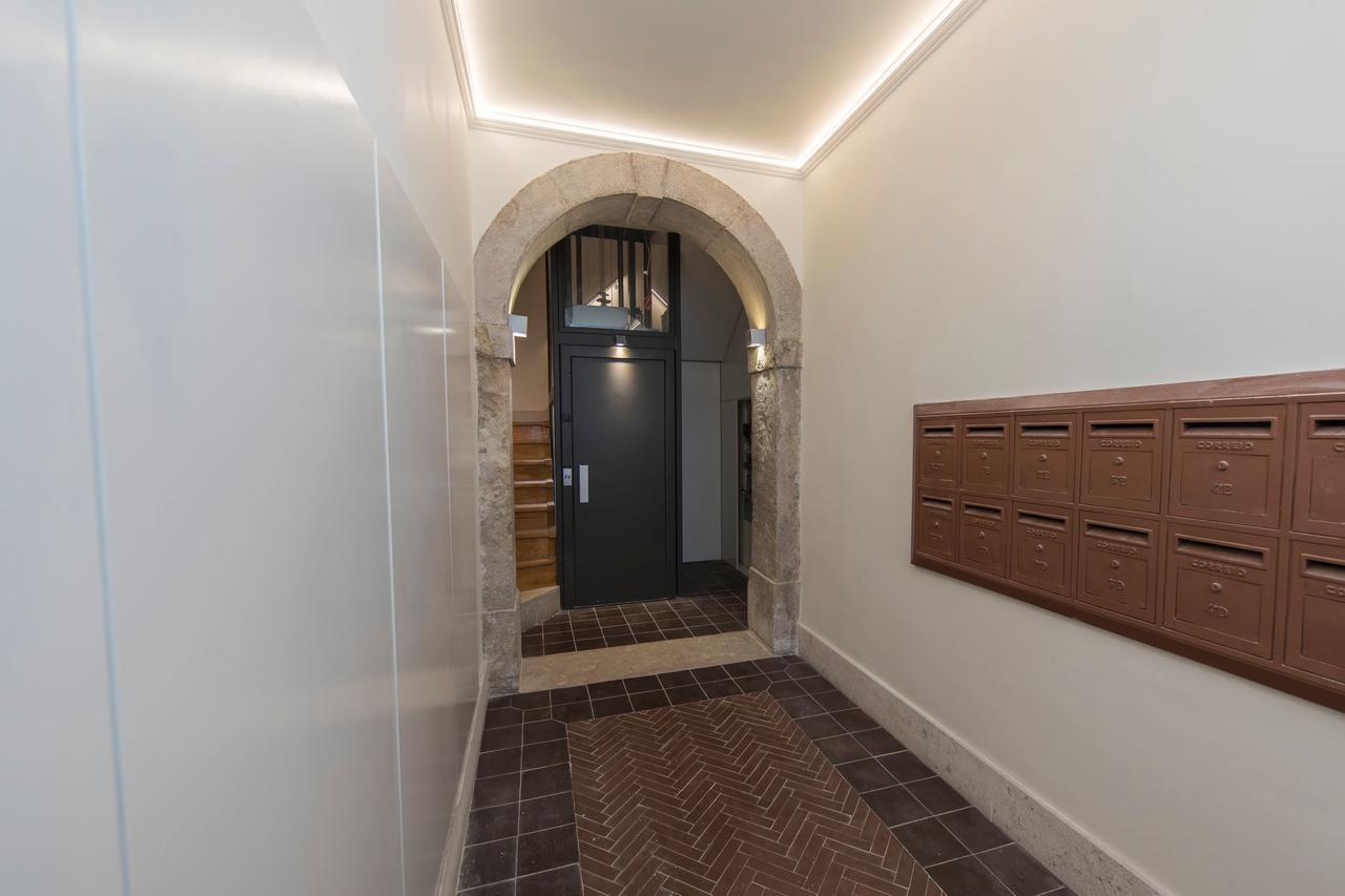 Lovelystay - Stunning Penthouse With The Best Views リスボン エクステリア 写真